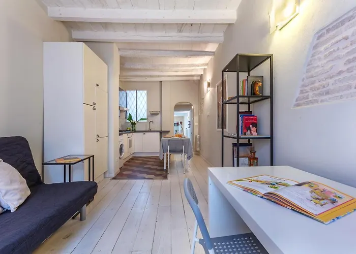 Guesthost - Universita E Centro Storico Mascarella * بولونيا